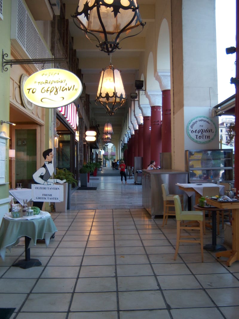 Café life around Aristotelous Square in Thessaloniki